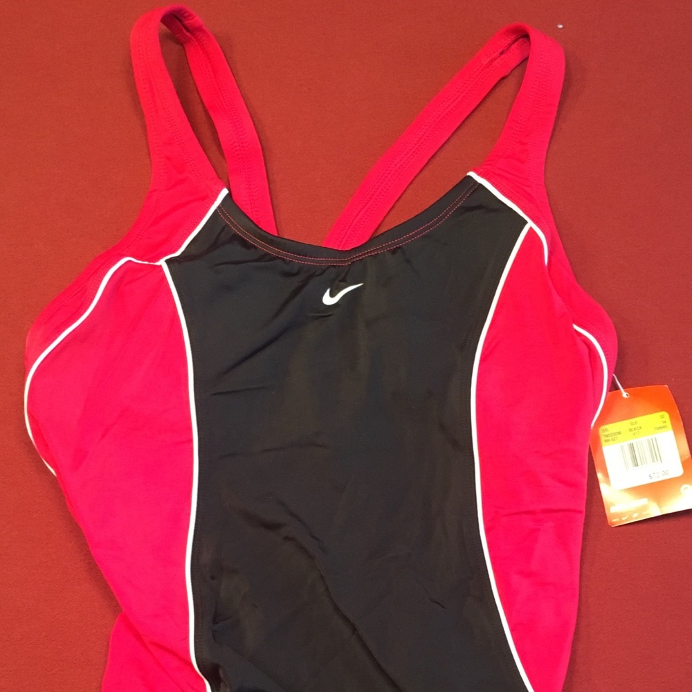 NWT! NIKE 1 Piece swimsuit size 14